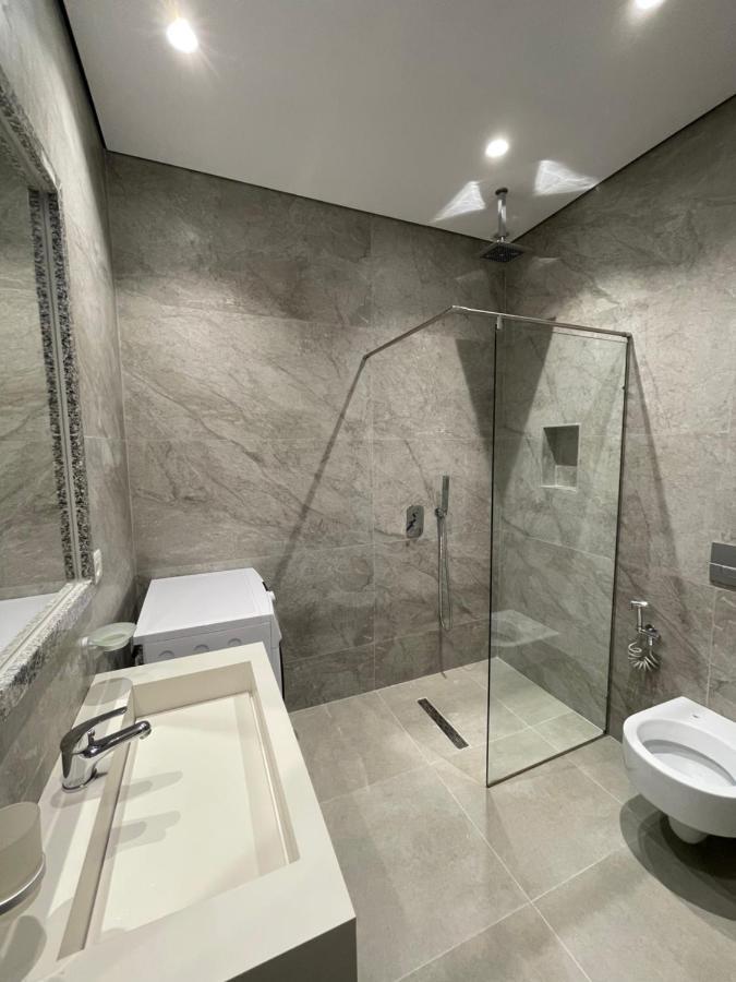 Emerald Inn Apartments Orikum Kültér fotó
