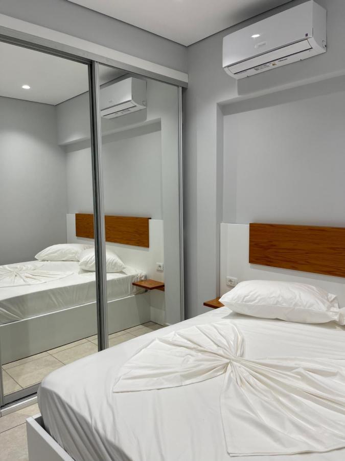 Emerald Inn Apartments Orikum Kültér fotó