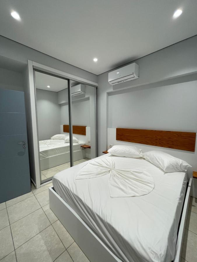 Emerald Inn Apartments Orikum Kültér fotó
